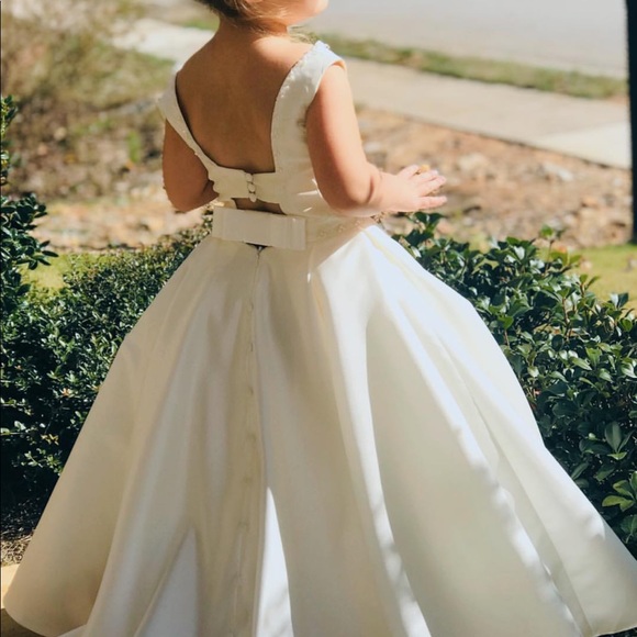 New dress - Picture 4 of 6